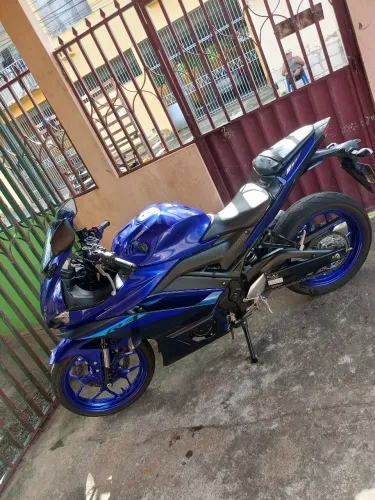 Vendo essa linda R3