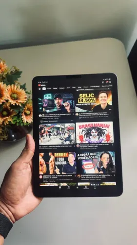 iPad Air 5 Geração - Praticamente Novo