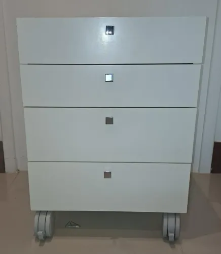 GAVETEIRO BRANCO COM RODINHAS