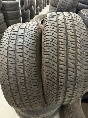 Pneus 275/65/18 marca Michellin semi novos