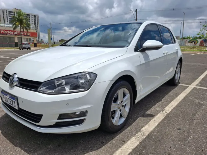 Volkswagen Golf Highline 1.4 TSI 140cv Aut. 2015