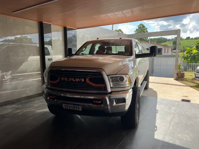 Ram 2500 Laramie 6.7 TDI CD 4X4 Diesel 2018
