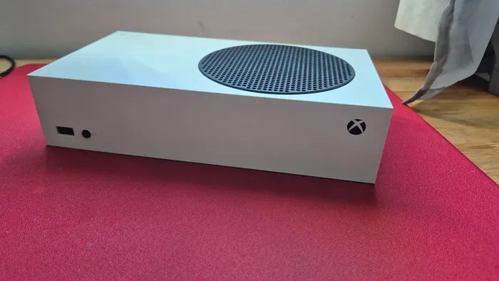 Xbox Series S (usado) com caixa