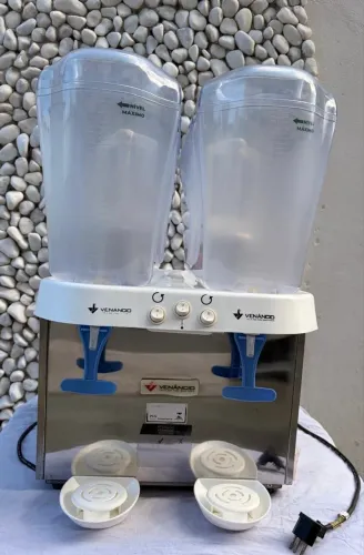 Vendo Refresqueira/Suqueira
