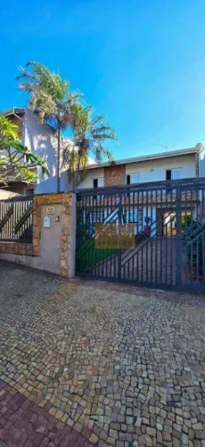 Sobrado com 3 dormitórios à venda, 322 m² por R$ 980.000,00 - Bela Vista - Paulínia/SP
