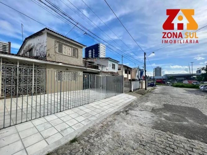 CASA COMERCIAL PARA LOCAÇÃO  BRISAMAR Casa destinada exclusivamente para uso comercial, lo