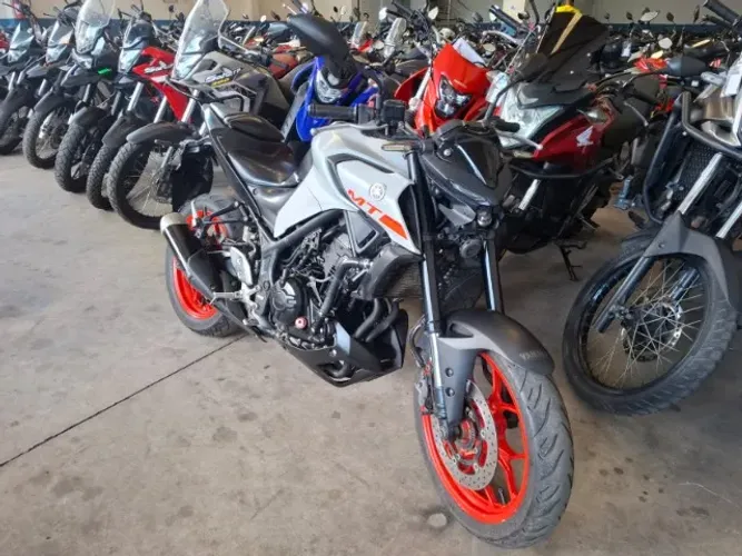 Yamaha MT03 2021