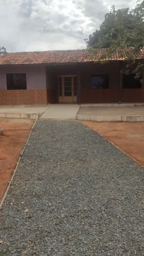 Alugo casa de 3 quartos no Jardim céu azul 