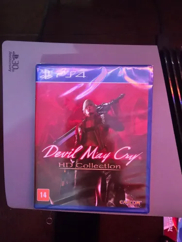Devil May Cry Collection PS4 LACRADO