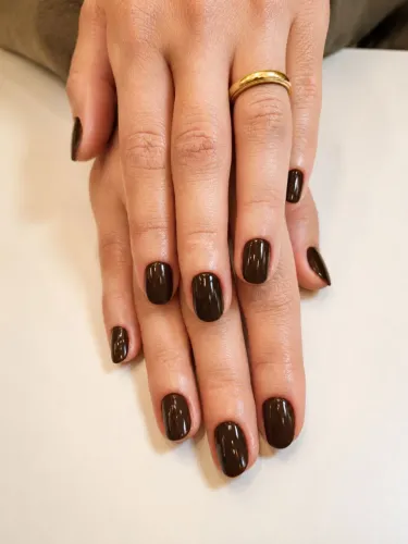 MANICURE E PEDICURE