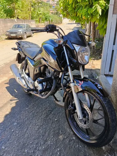 160 em ótimas condições, semi-nova!!!!