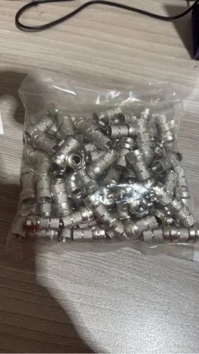 Conector rosca RG6 - 50 peças