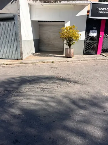 ALUGA-SE/SALÃO COMERCIAL/PARA EMPREENDEDOR/FRANCISCO MORATO/SP/A 300M² DA PREFEITURA/COD.1