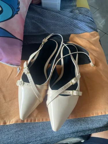 SANDÁLIA ESTILO SCARPIN SEM SALTO