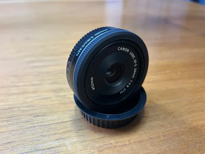 Lente Canon EFS 24mm f/2.8 STM
