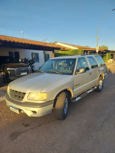 Chevrolet S10 Blazer DLX 2.8 4X4 TB Interc. Diesel 2000