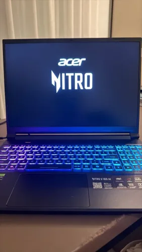 Acer nitro v16AI RTX 5070 + 16giga ram