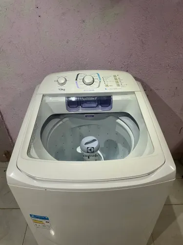 Excelente Lavadora 13 kg Electrolux