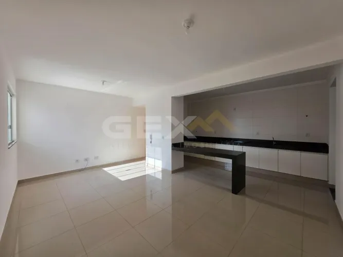 Apartamento à Venda com 03 Quartos no Bairro Sidil em Divinópolis MG.