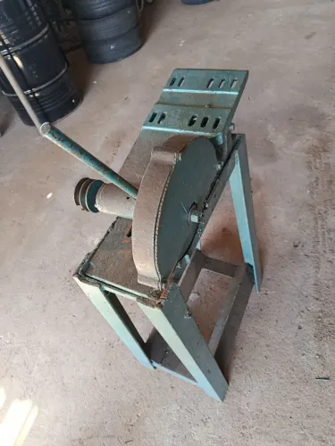 Máquina de Policorte