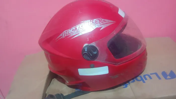 Capacete usado