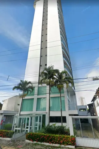 VENDO AMPLO APARTAMENTO 3/4 -PEDREIRA