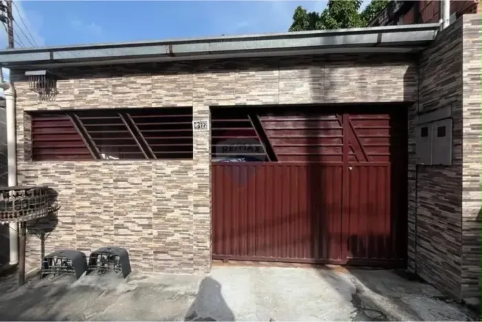 CASA A VENDA SÃO JÓSE
