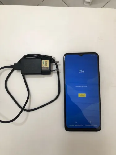 Celular TCL 405 2GB 64GB 