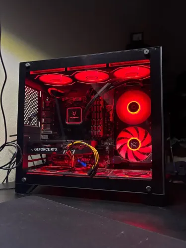 PC GAMER RODA TUDO.