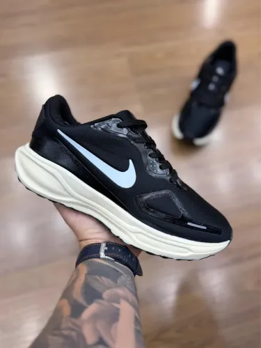 Tênis Nike Zoom - Lançamento