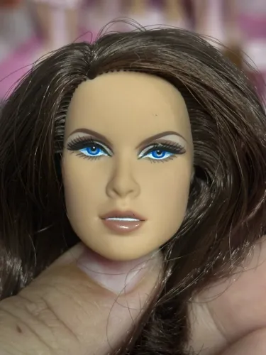 Cabeça Barbie Collector James Bond 007 Octopussy Doll Black Label 2010