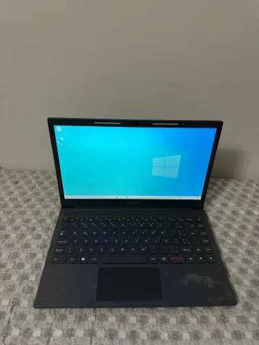 Notebook positivo Motion,120 gb de ssd e 4 gb de memória RAM bateria ótima