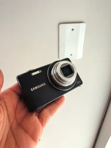 Camera digital samsung pl210