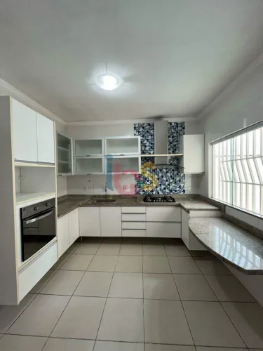 Vendo Casa no Bairro São Francisco Zona Sul de Ilhéus/BA
