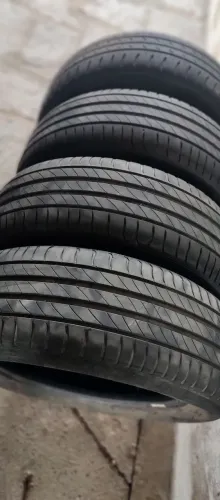 4 pneus aro 15 185/60/15 MICHELIN