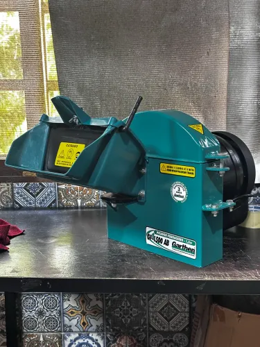 Picador Forrageiro Garthen GP-1500ABI 1,5CV 220V Novo - Potente, Completo e Nunca Usado