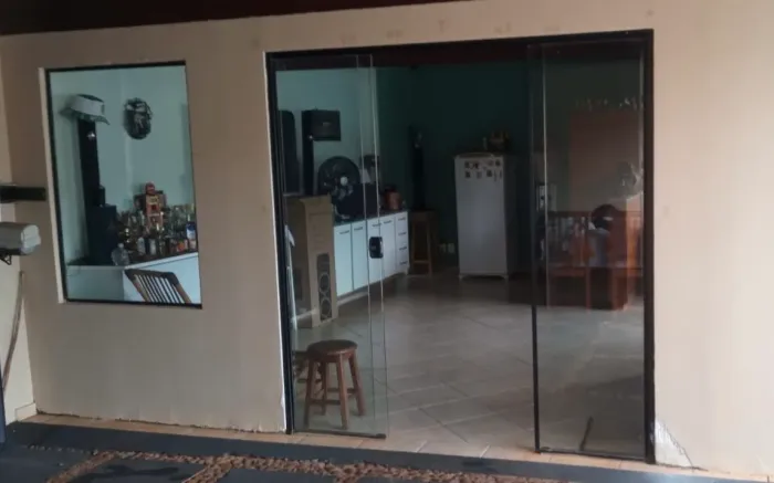 VENDO PORTA DE CORRER EM VIDRO BLINDEX 10MM
