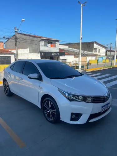 Toyota Corolla Altis 2.0 Flex 16V Aut. 2015