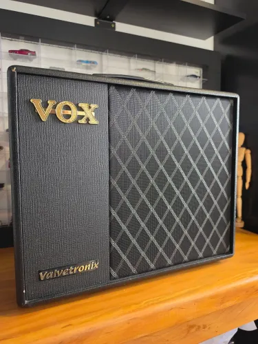 Vox valvetronix vt40x com Footswitch amplificador para guitarra