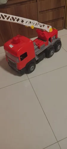 Caminha gigante de bombeiro 