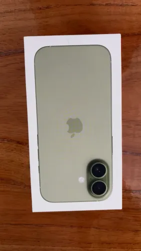 iPhone 17 sálvia 