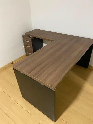 VENDO MESA EM ?L?
