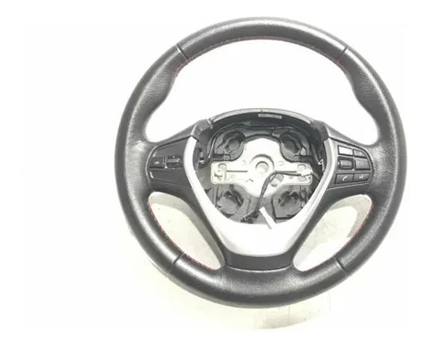 Volante Bmw 120 F20 2016