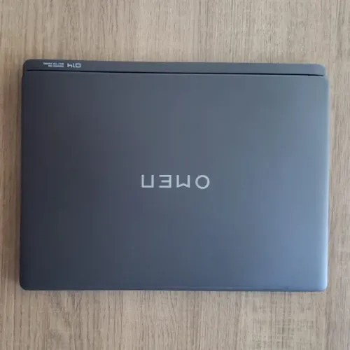 Notebook gamer Omen Transcend 14 - Ultra 7, RTX 5050, Tela OLED 3K 120Hz