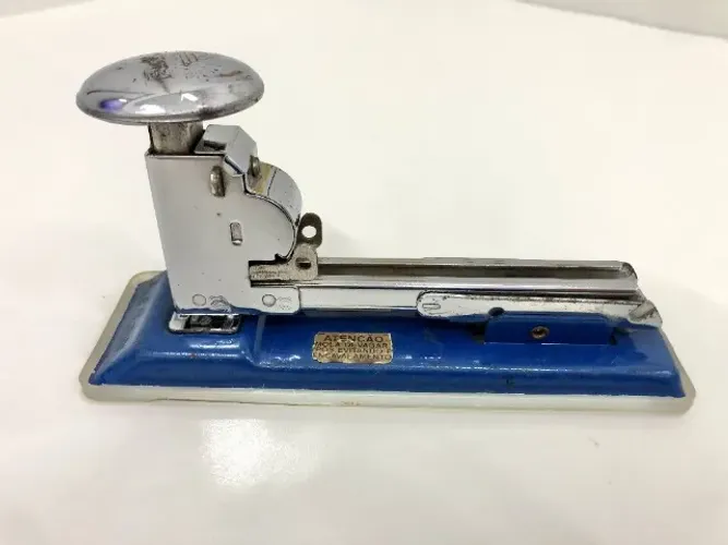 Raro Grampeador Antigo Ret-Lit M420 Relite Made in Brazil