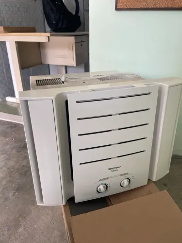 Ar-condicionado 10.000btu Janela