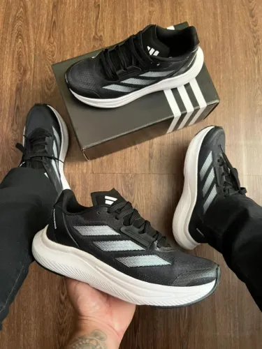 Tênis Adidas duramo speed 