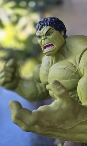 FIGURA BONECO HULK GIGANTE