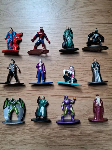 Nano Metalfigs - Kit com 12 bonecos 
