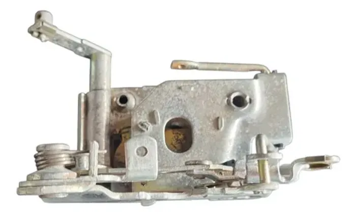 Fechadura Porta Dianteira Direita Gm Chevette Monz 1987 1993